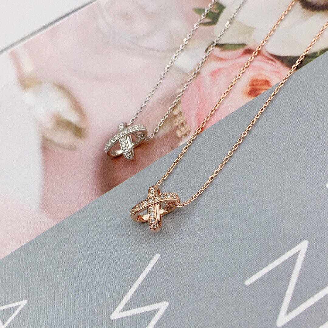 ??Loco?¡¥JEUX DE DIAMOND NECKLACE