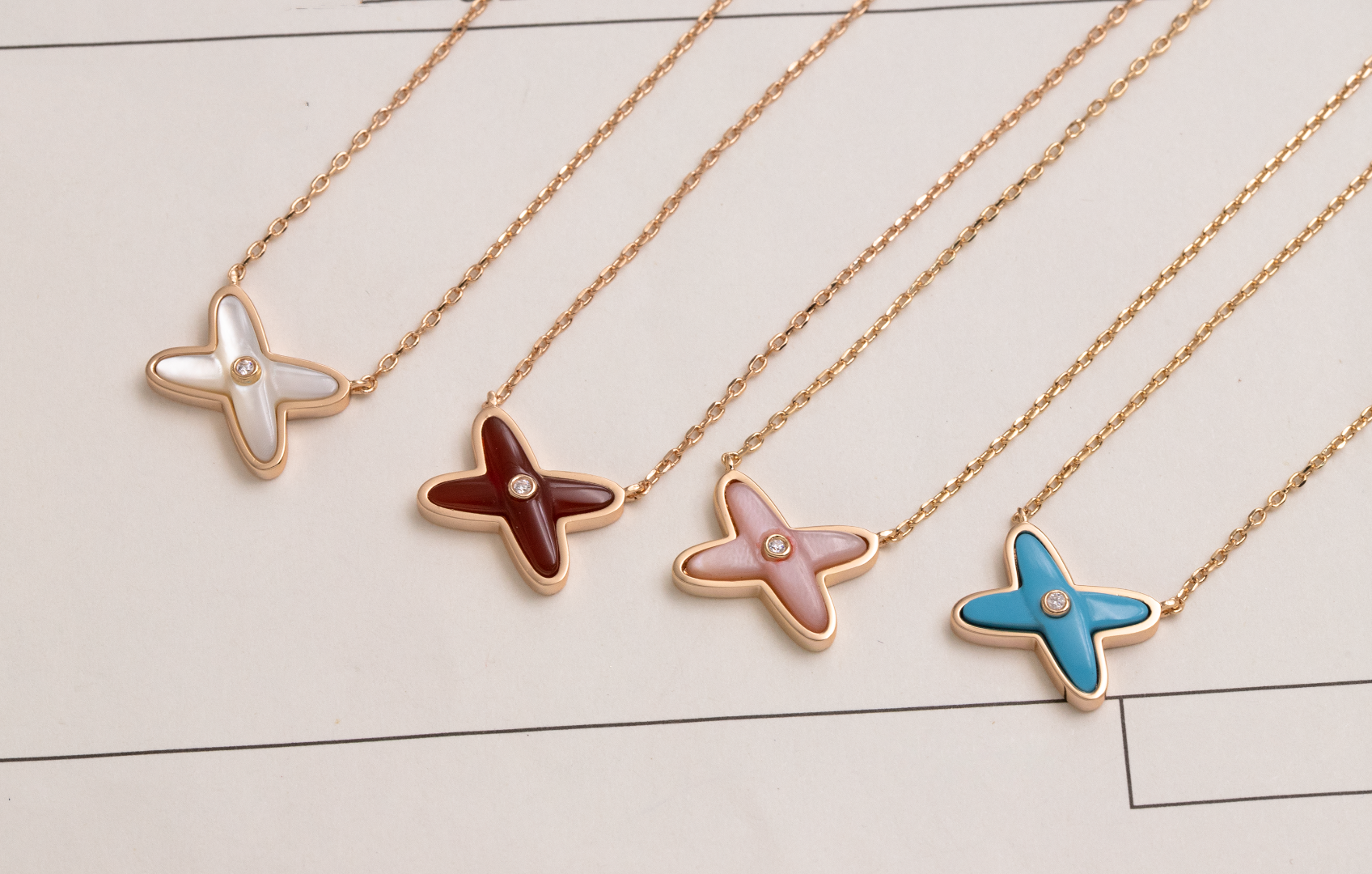 ??Loco?¡¥JEUX DE NECKLACE 1 DIAMOND