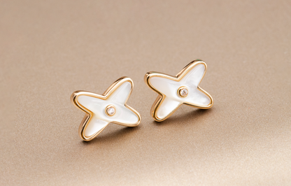 [moco jewellerys]JEUX DE WHITE MOP ピンクゴールド ダイヤモンド イヤリング