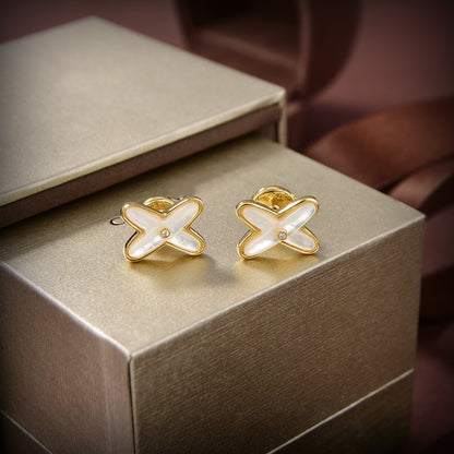 [moco jewellerys]JEUX DE WHITE MOP ゴールド ダイヤモンド イヤリング