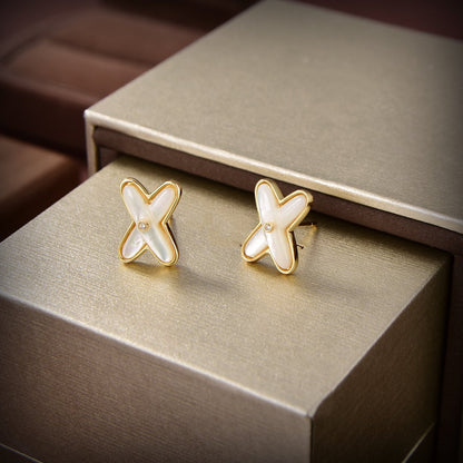 [moco jewellerys]JEUX DE WHITE MOP ゴールド ダイヤモンド イヤリング
