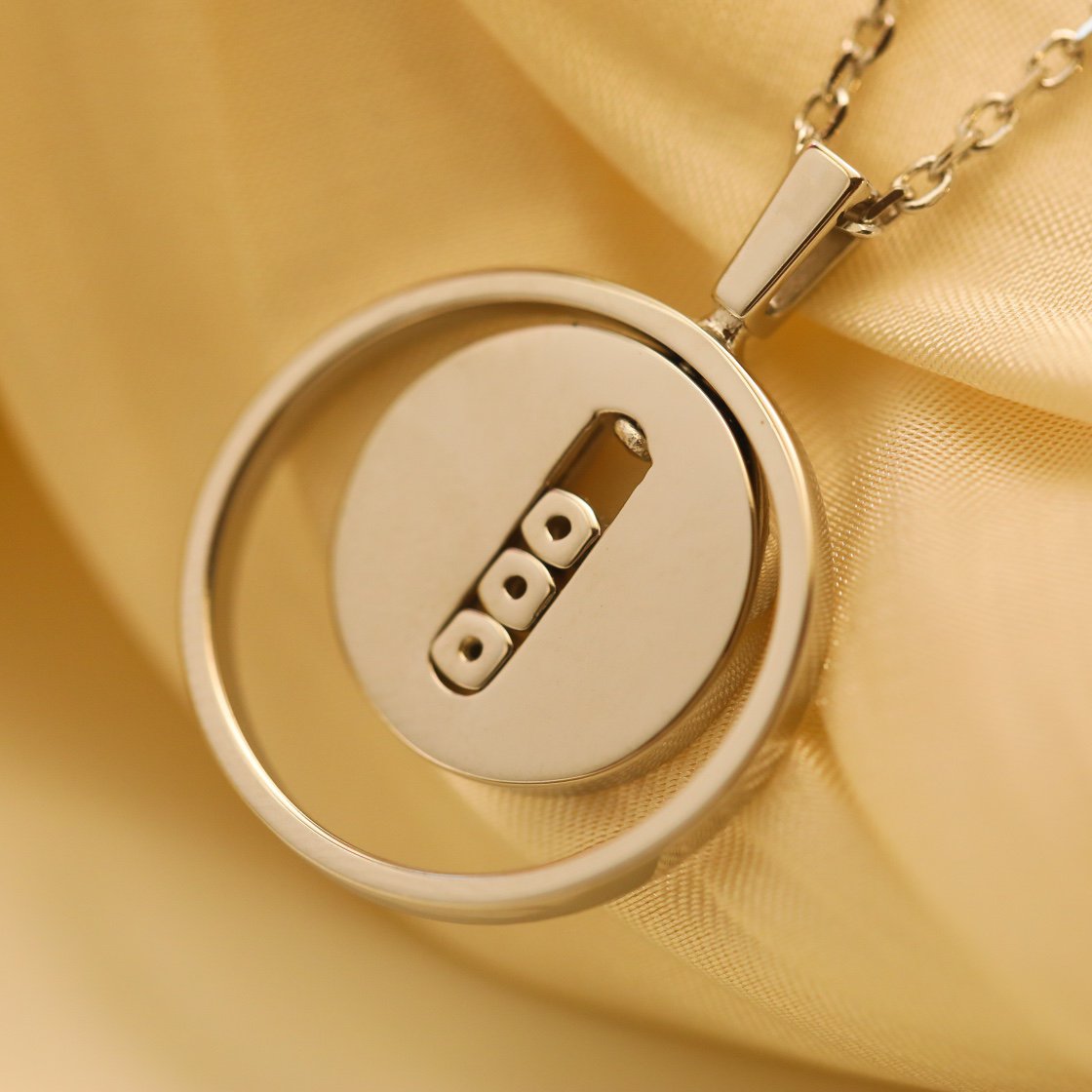[moco jewelrys]LUCKY MOVE MM SILVER DIAMOND NECKLACE