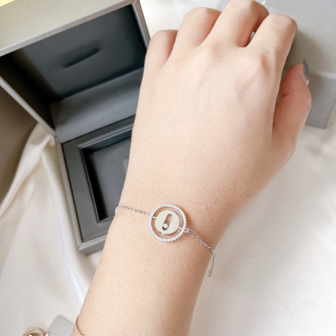 [moco jewelrys]LUCKY MOVE PAVED DIAMOND BRACELET