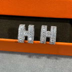 ??Loco?¡¥H STUD EARRINGS WITH SILVER DIAMONDS