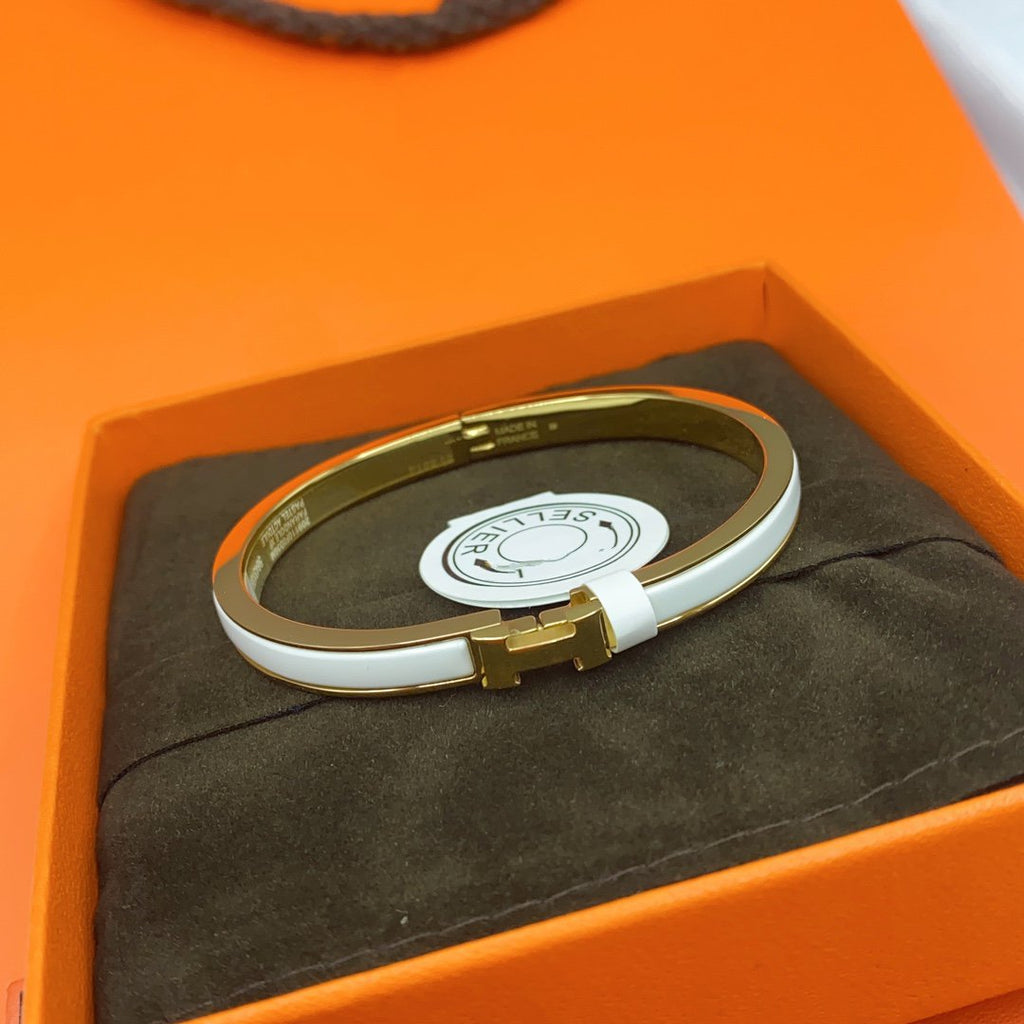 ??Loco?¡¥CLASSIC HM CLIC WHITE 8MM ENAMEL BRACELET