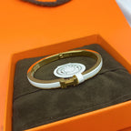 ??Loco?¡¥CLASSIC HM CLIC WHITE 8MM ENAMEL BRACELET