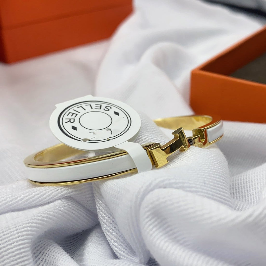 ??Loco?¡¥CLASSIC HM CLIC WHITE 8MM ENAMEL BRACELET