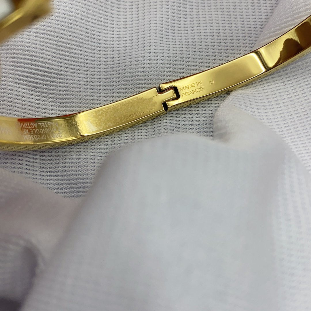 [moco jewellerys]クラシック HM クリック ホワイト 8mm エナメルブレスレット