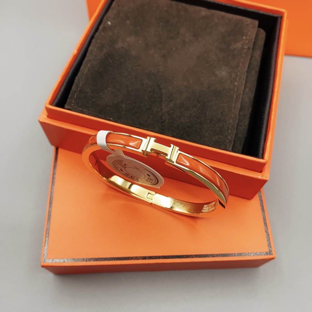 ??Loco?¡¥CLASSIC HM CLIC RED 8MM ENAMEL BRACELET
