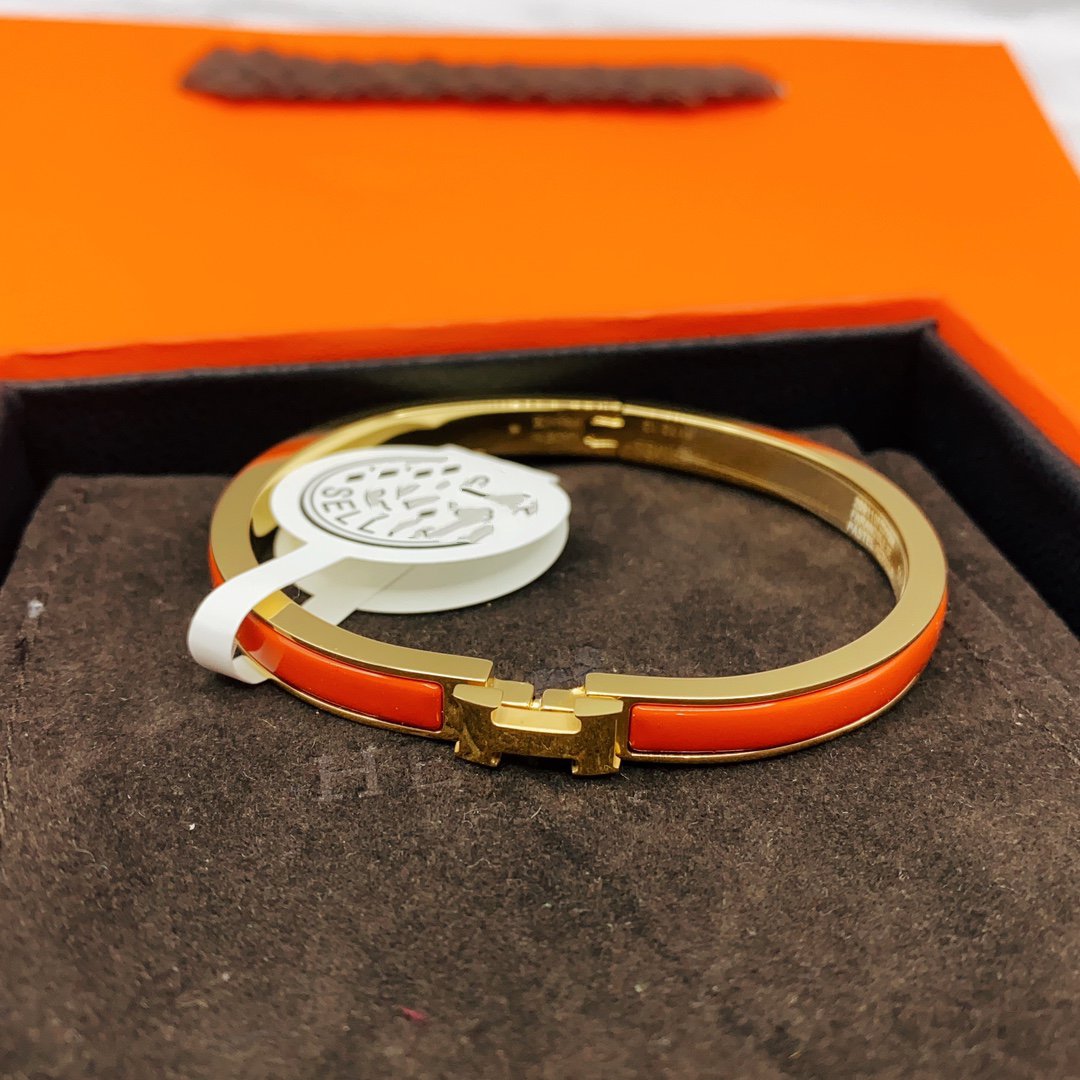 ??Loco?¡¥CLASSIC HM CLIC RED 8MM ENAMEL BRACELET
