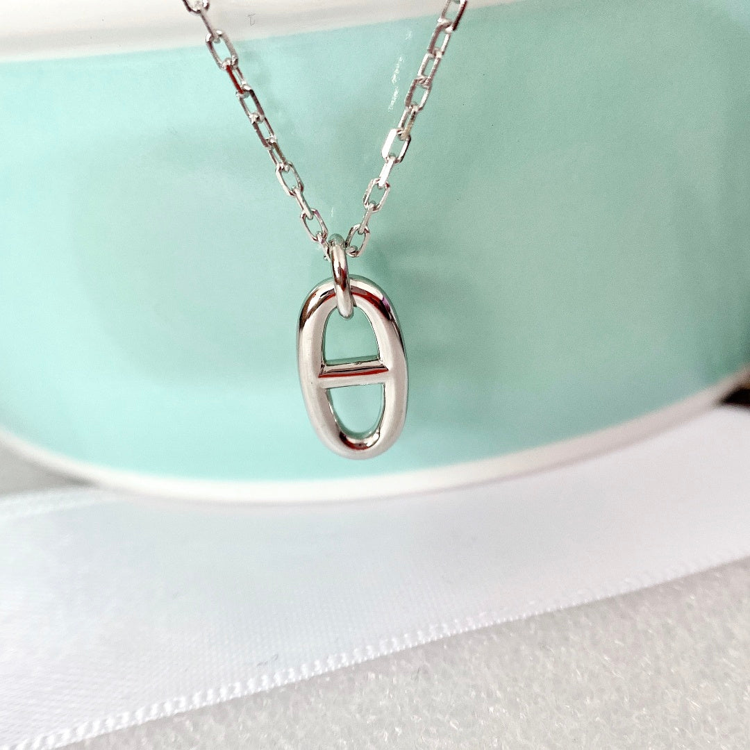??Loco?¡¥HM PIG NOSE NECKLACE
