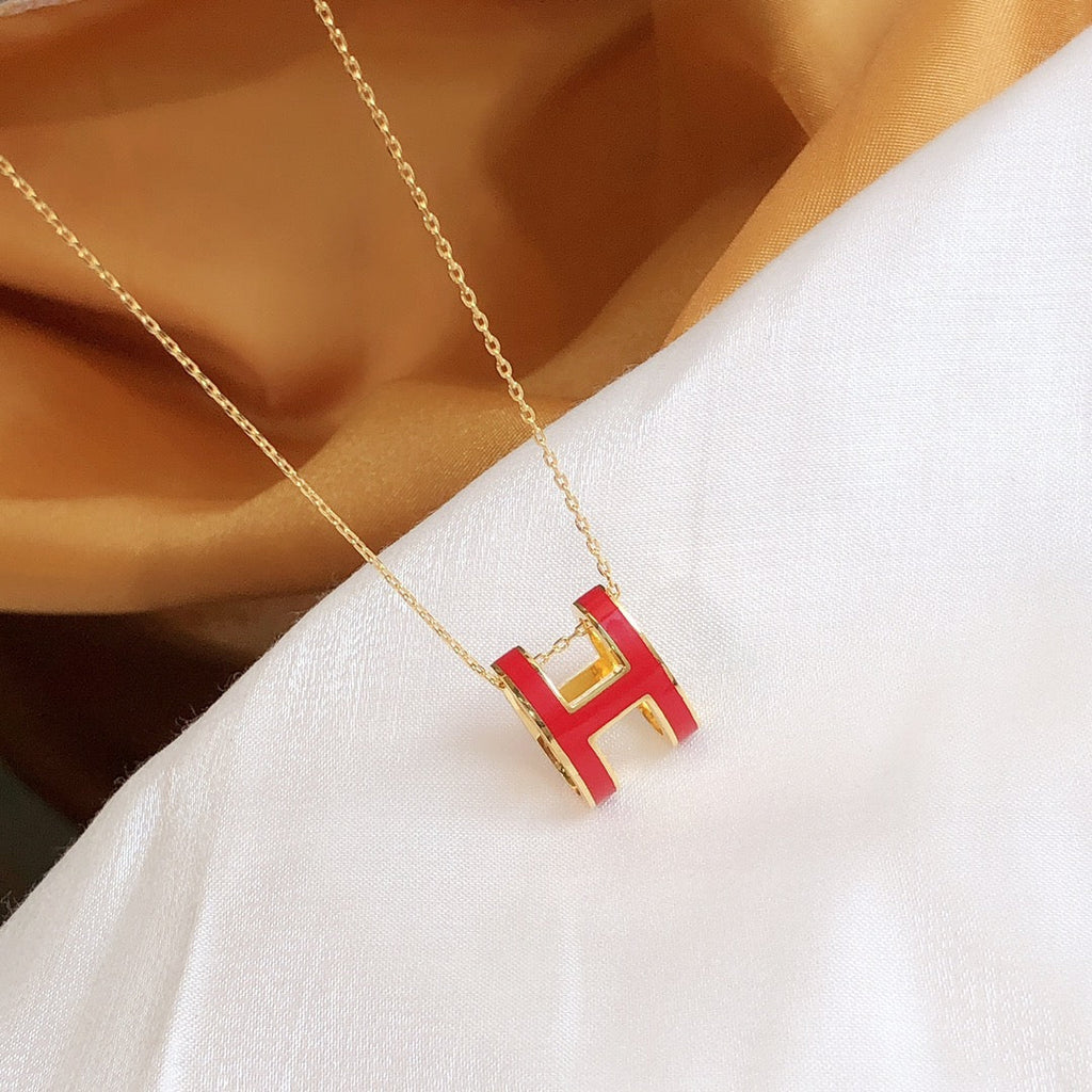 ??Loco?¡¥HM CLIC RED ENAMEL GOLD NECKLACE