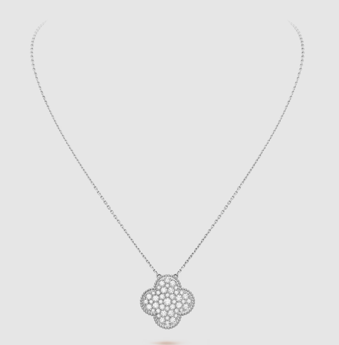 [moco jewelrys]CLOVER 25MM GROSSER ANHÄNGER MIT DIAMANTENPAVED SILBERKETTE