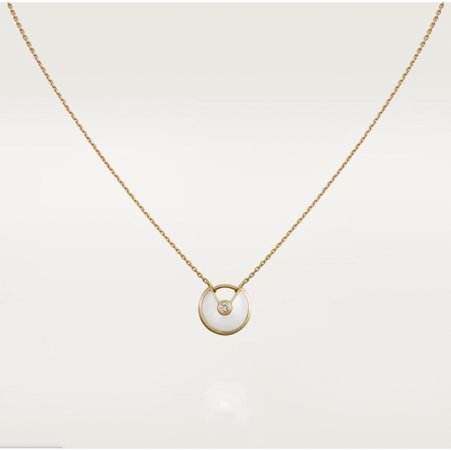 [moco jewelrys] Amulett-Halskette aus roségoldenem Perlmutt