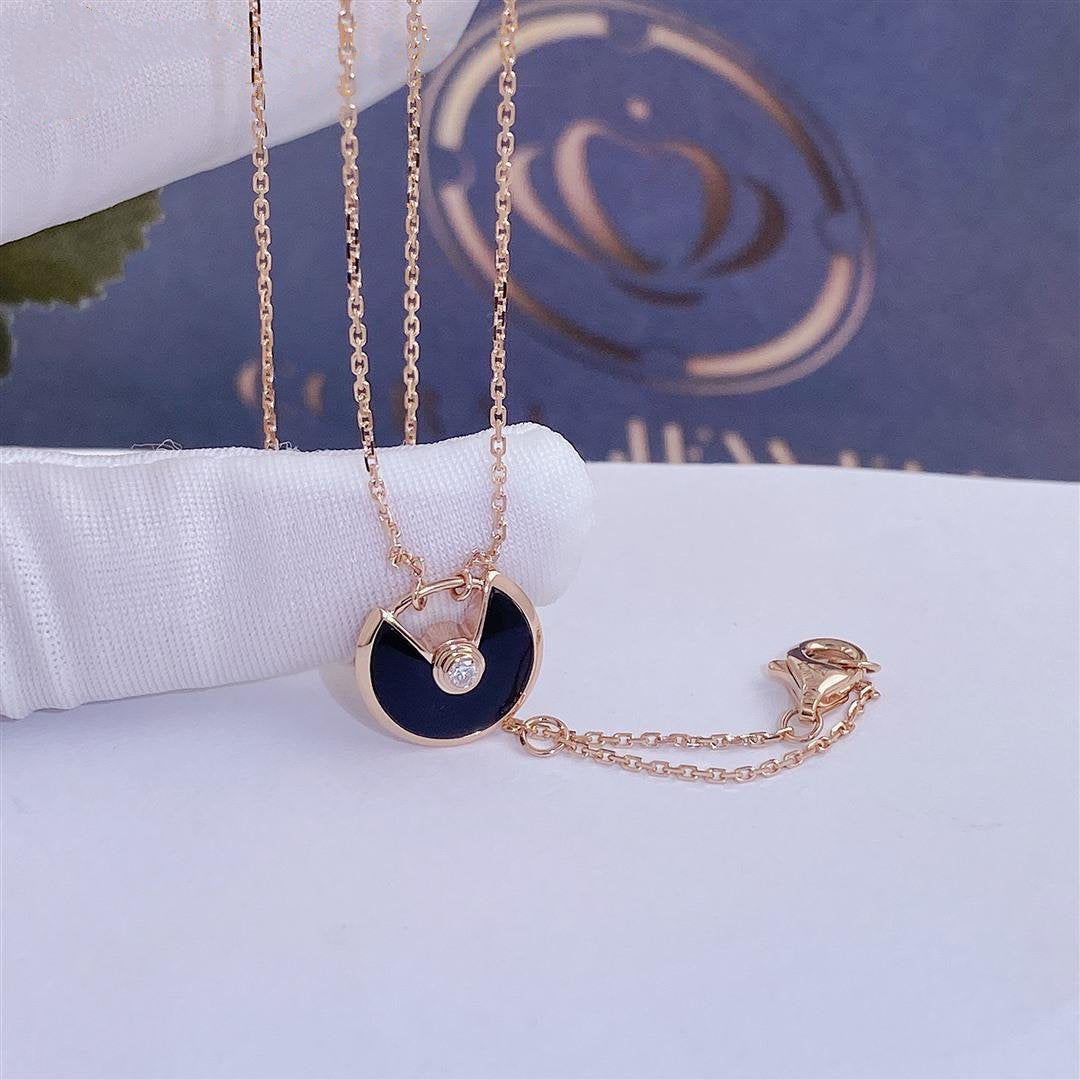 ??Loco?¡¥AMULETTE ROSE GOLD ONYX NECKLACE