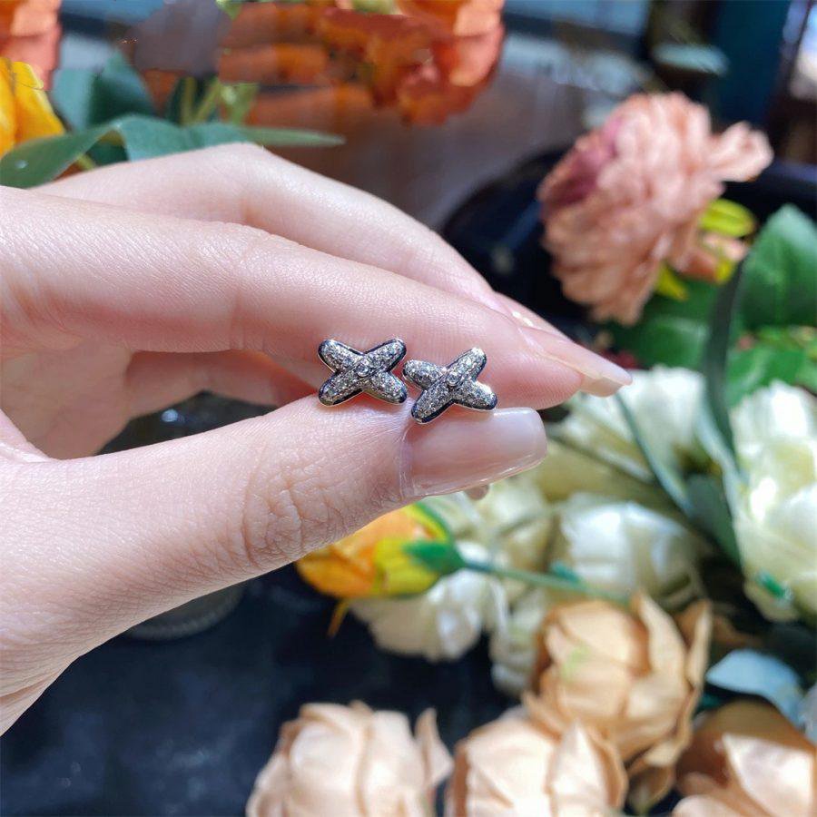 ??Loco?¡¥JEUX DE SILVER DIAMOND EARRINGS