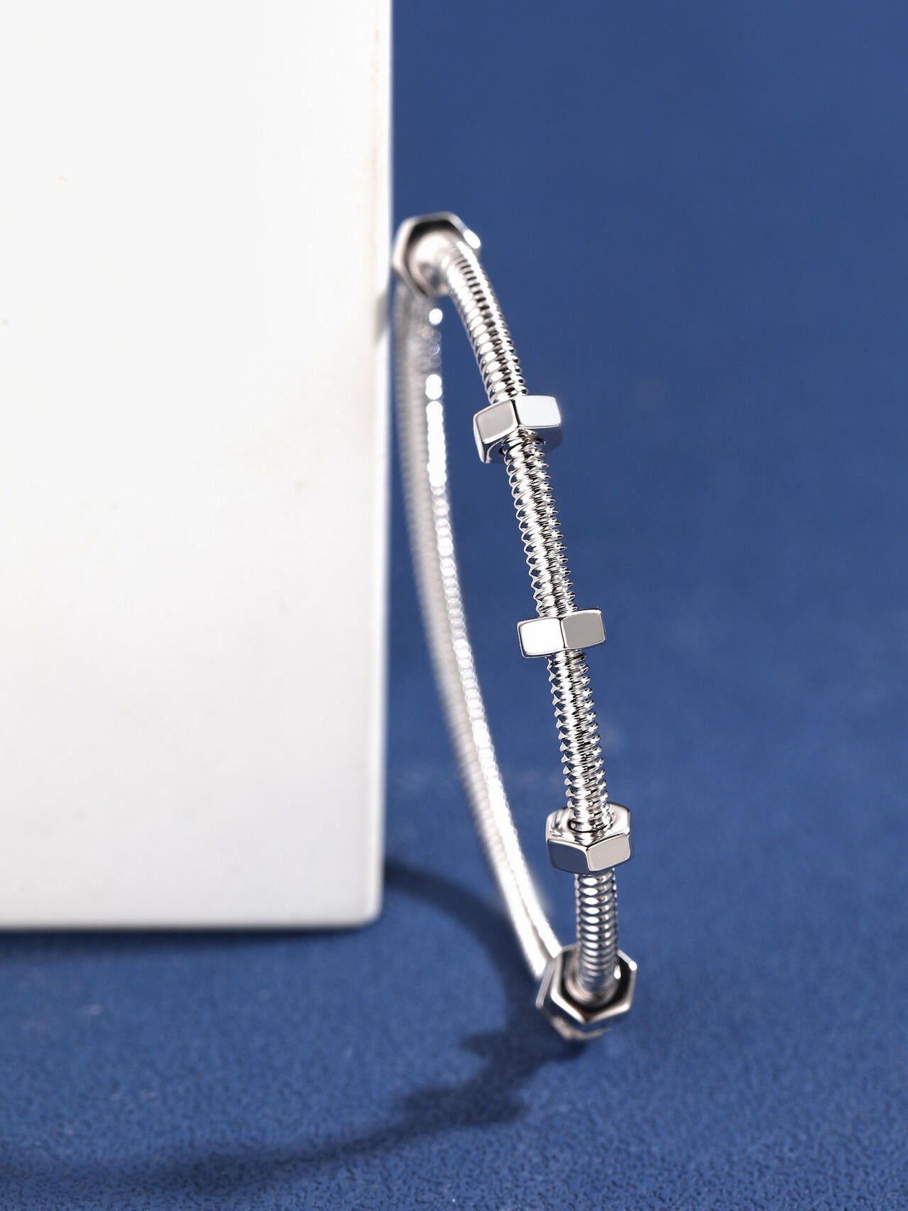 [??Loco?¡¥]CT THREADED BRACELET