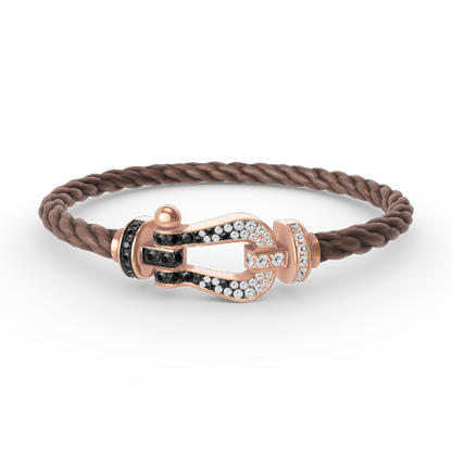 [moco jewelrys] Großes Hufeisenarmband in Schwarz-Weiß mit Diamanten in Roségold