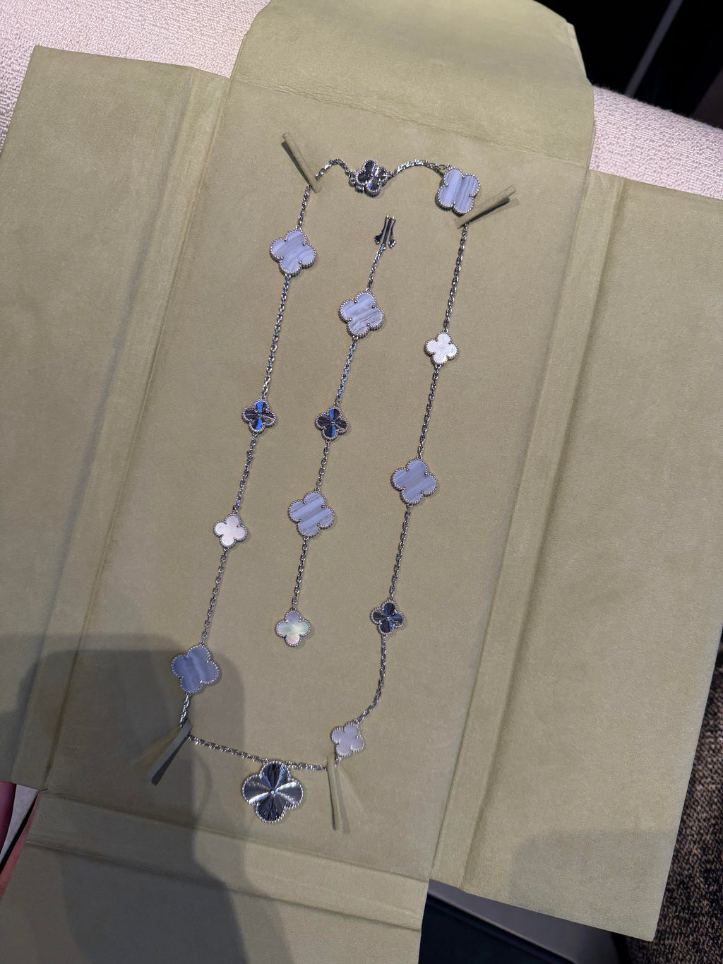 [??Loco?¡¥] 25 NEW CLOVER 15 MOTIFS PURPLE CHALCEDONY