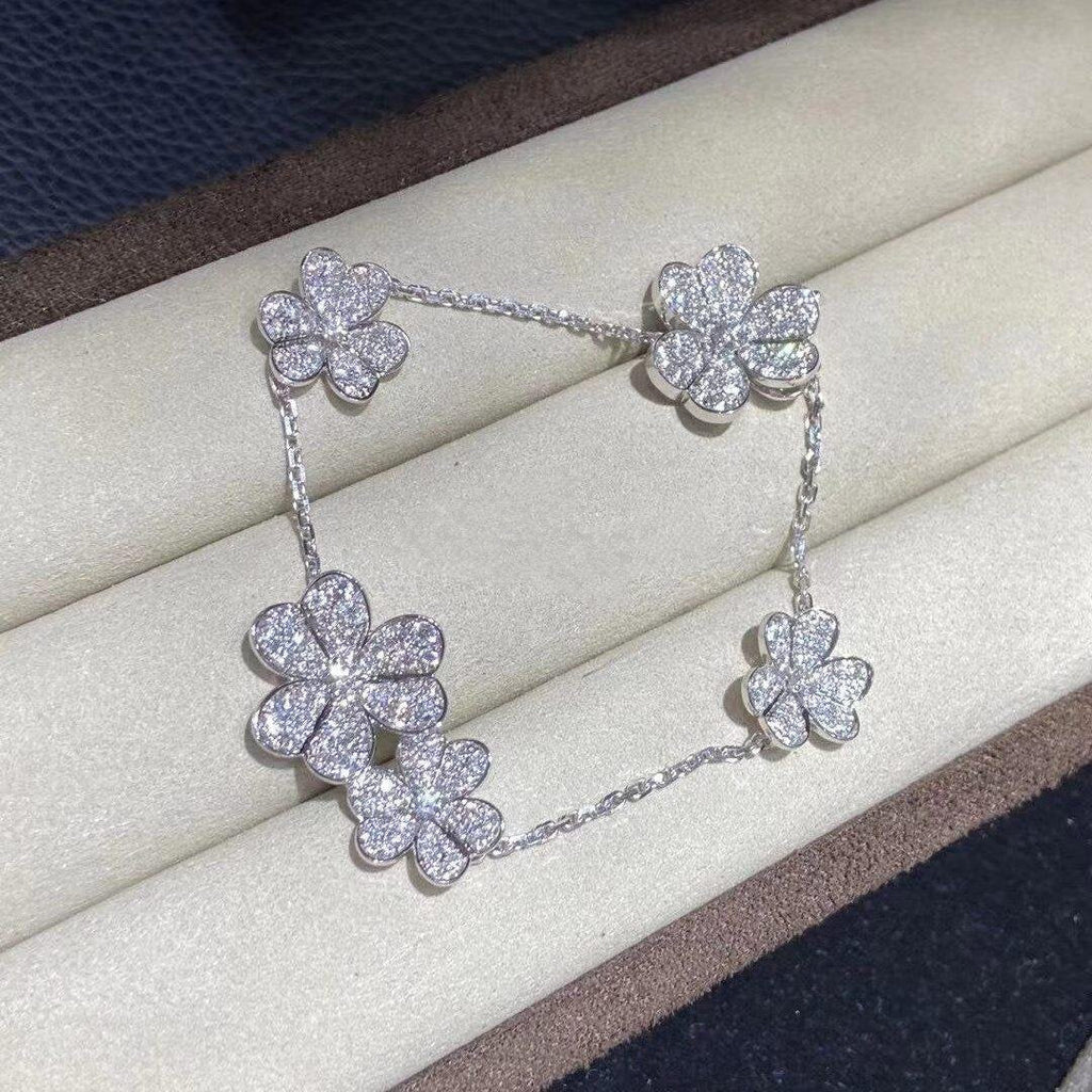 ??Loco?¡¥FRIVOLE SILVER 5 FLOWERS BRACELET