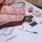 ??Loco?¡¥FRIVOLE GOLD FLOWER DIAMOND BRACELET