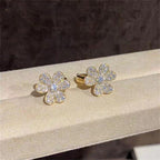 ??Loco?¡¥FRIVOLE GOLD FLOWER DIAMOND EARRINGS
