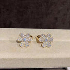 ??Loco?¡¥FRIVOLE GOLD FLOWER DIAMOND EARRINGS