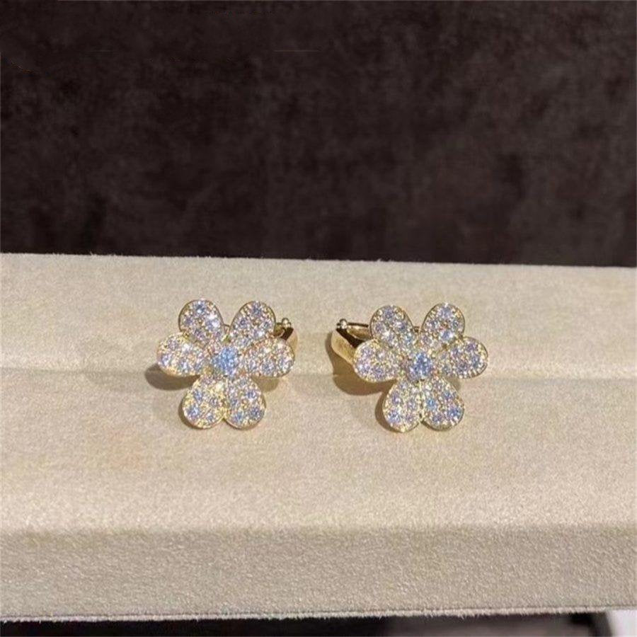 ??Loco?¡¥FRIVOLE GOLD FLOWER DIAMOND EARRINGS