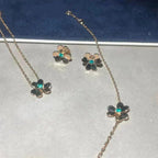 ??Loco?¡¥FRIVOLE  FLOWER MALACHITE EARRINGS