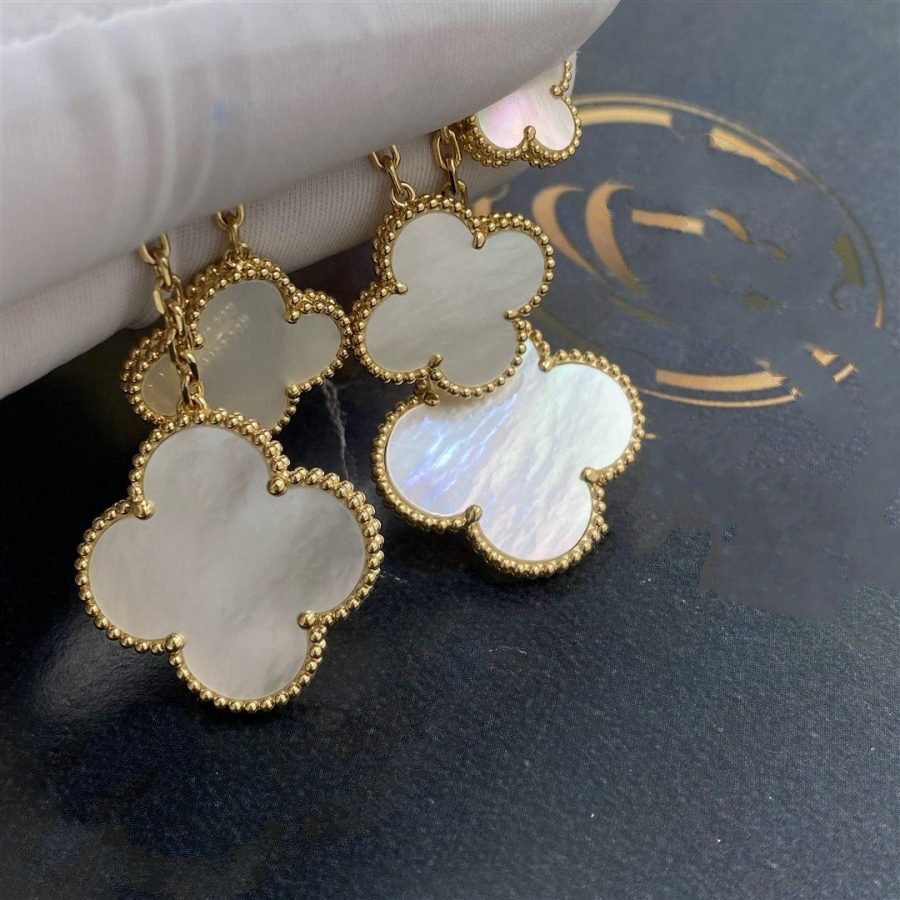 [moco jewelrys]CLOVER EARRINGS WHITE MOP 4 MOTIFS GOLD