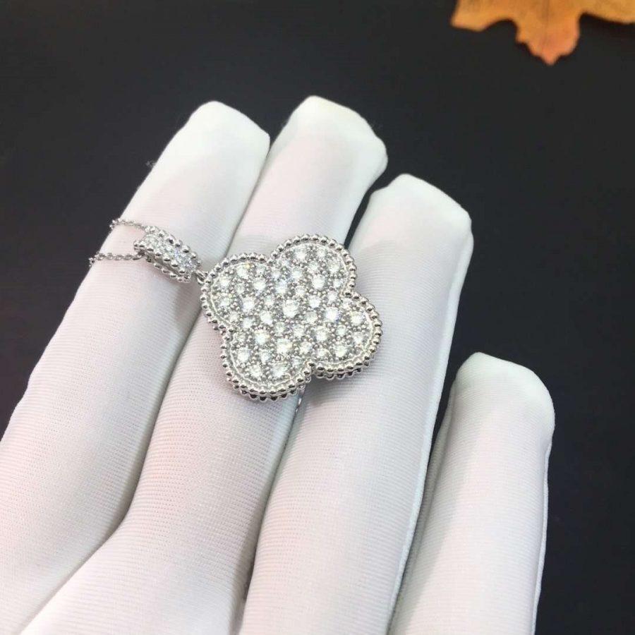 ??Loco?¡¥CLOVER 25MM SILVER FULL DIAMOND BIG CLOVER NECKLACE
