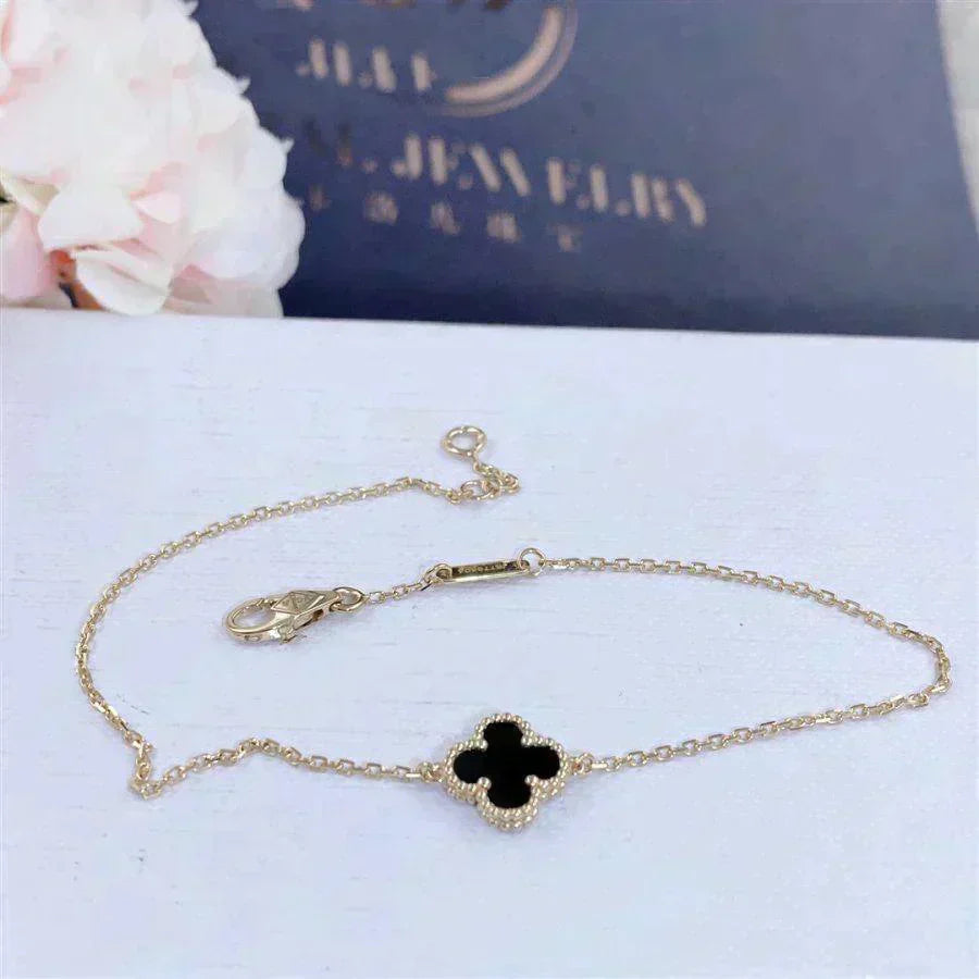 ??Loco?¡¥CLOVER ONYX SINGLE FLOWER BRACELET
