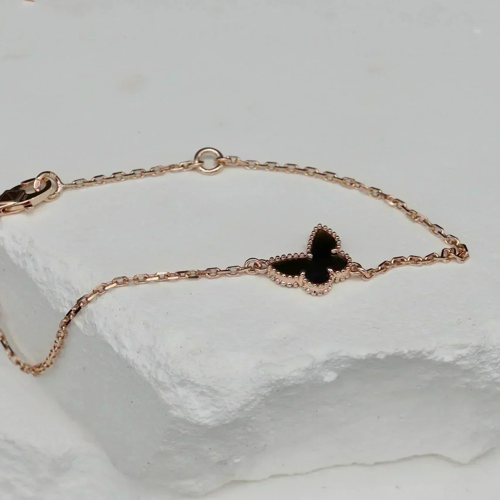 ??Loco?¡¥BUTTERFLY ONYX  BUTTERFLY BRACELET