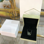??Loco?¡¥LARGE BUTTERFLY SILVER PENDANT DIAMOND NECKLACE